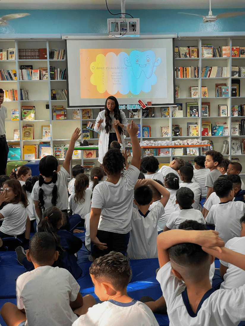 Ação de educação em saúde bucal em escola